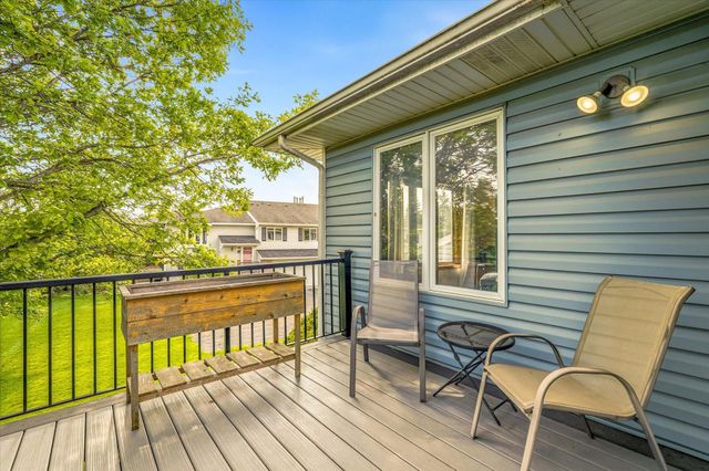 14733 Lower Endicott Way, Apple Valley, MN 55124