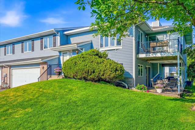 14733 Lower Endicott Way, Apple Valley, MN 55124