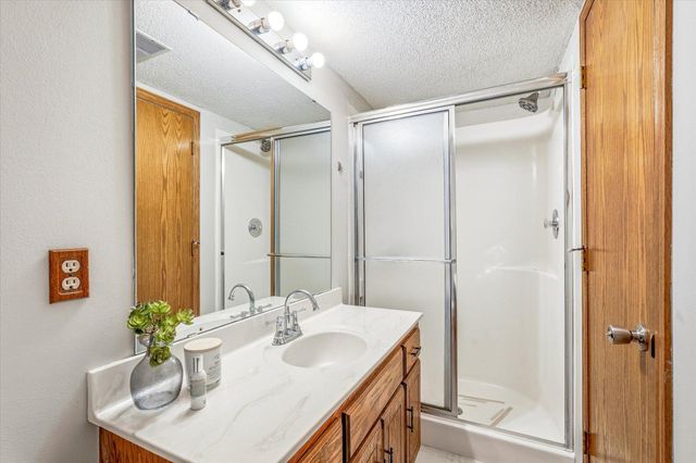 14733 Lower Endicott Way, Apple Valley, MN 55124