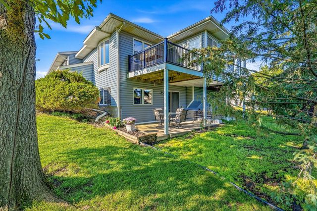 14733 Lower Endicott Way, Apple Valley, MN 55124