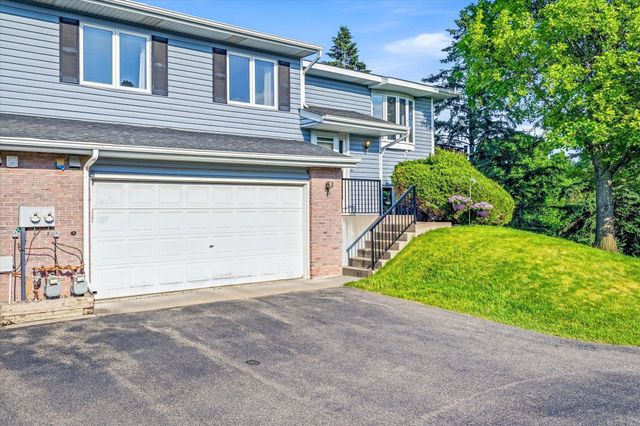 14733 Lower Endicott Way, Apple Valley, MN 55124