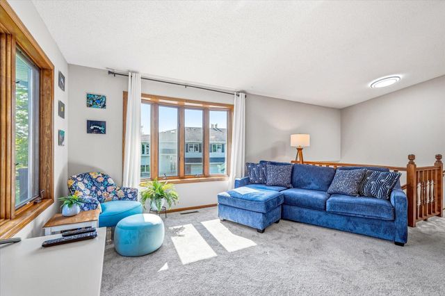 14733 Lower Endicott Way, Apple Valley, MN 55124