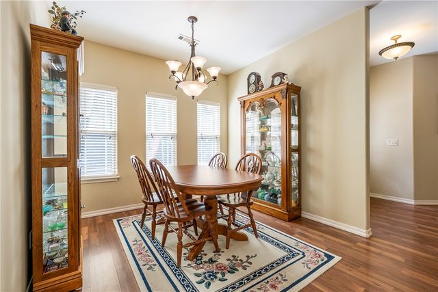 1 Kincardine Lane, Bella Vista, AR 72715