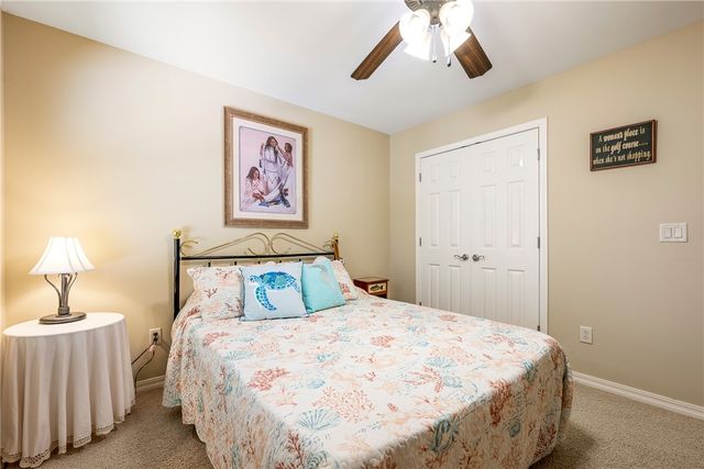 1 Kincardine Lane, Bella Vista, AR 72715