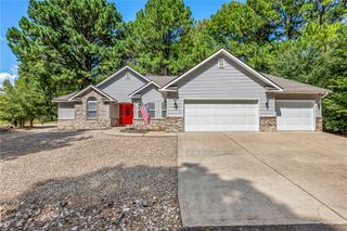 1 Kincardine Lane, Bella Vista, AR 72715