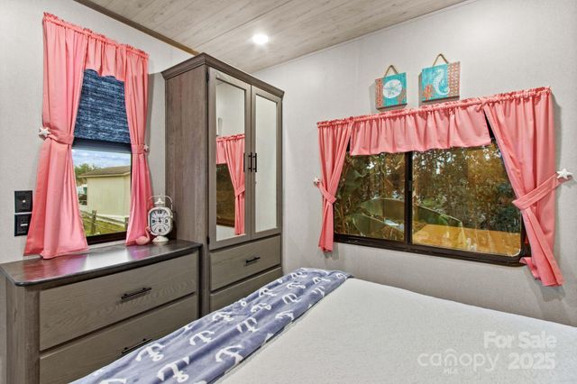 103 S Cardinal Drive, Troy, NC 27371