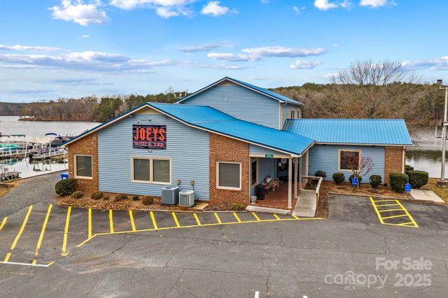 103 S Cardinal Drive, Troy, NC 27371