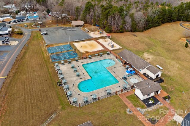 103 S Cardinal Drive, Troy, NC 27371