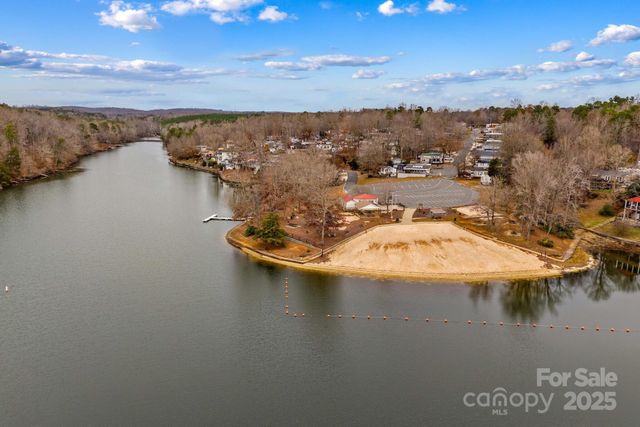 103 S Cardinal Drive, Troy, NC 27371