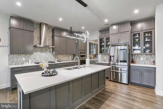 24289 GRAYLEAF WILLOW PL, Aldie, VA 20105