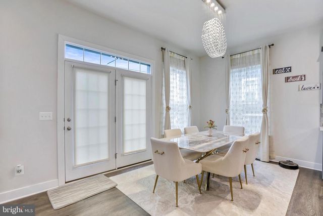 24289 GRAYLEAF WILLOW PL, Aldie, VA 20105