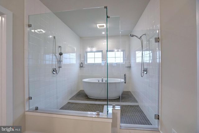 24289 GRAYLEAF WILLOW PL, Aldie, VA 20105