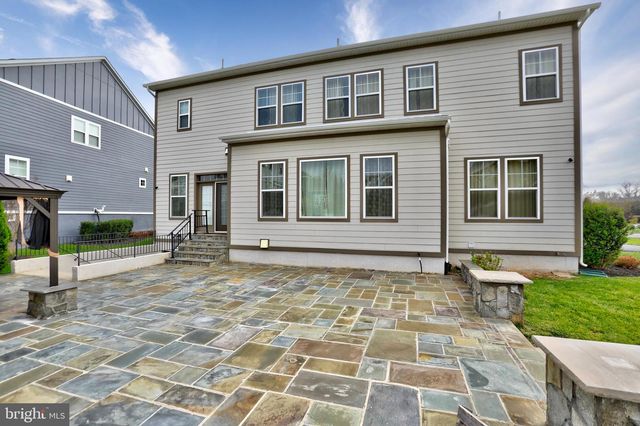 24289 GRAYLEAF WILLOW PL, Aldie, VA 20105