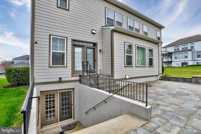 24289 GRAYLEAF WILLOW PL, Aldie, VA 20105