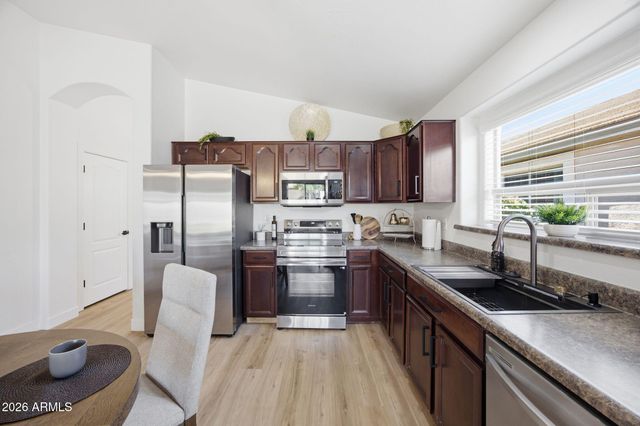 1646 E DANIELLA Drive, San Tan Valley, AZ 85140