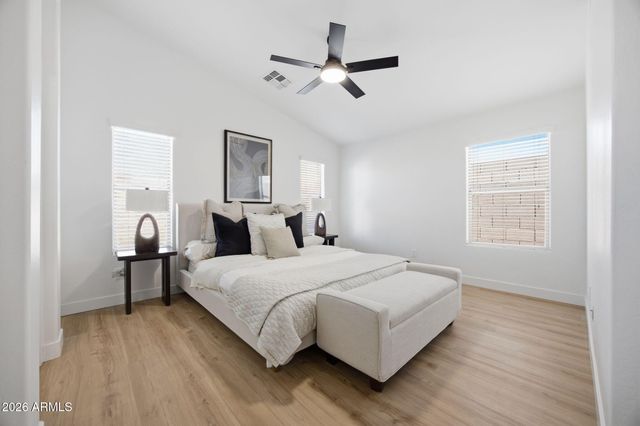 1646 E DANIELLA Drive, San Tan Valley, AZ 85140