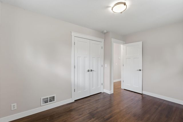 340 Ranchview Lane N, Plymouth, MN 55447