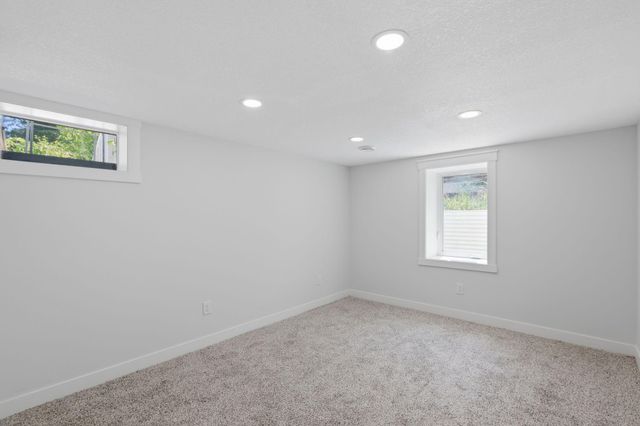 340 Ranchview Lane N, Plymouth, MN 55447