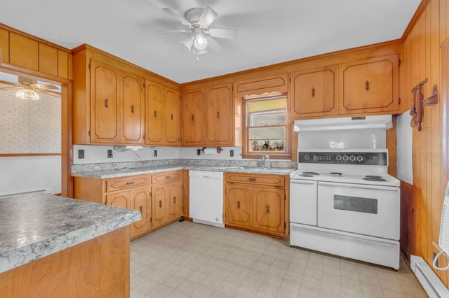 3288 Williamsport Pike, W, Williamsport, TN 38487