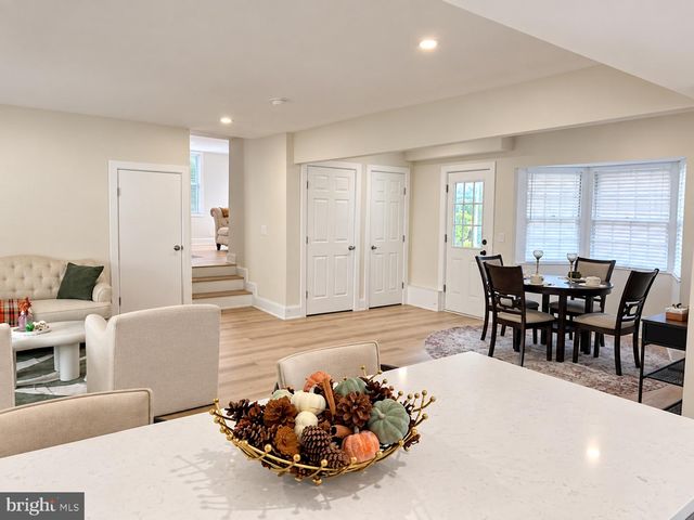 120 S MAIN ST, Pennington, NJ 08534