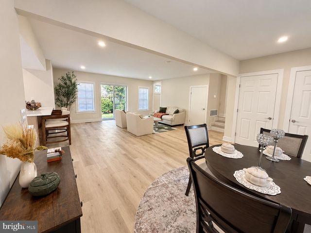120 S MAIN ST, Pennington, NJ 08534