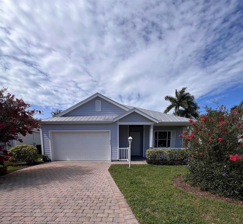 452 NE Canoe Park Circle, Port St Lucie, FL 34983
