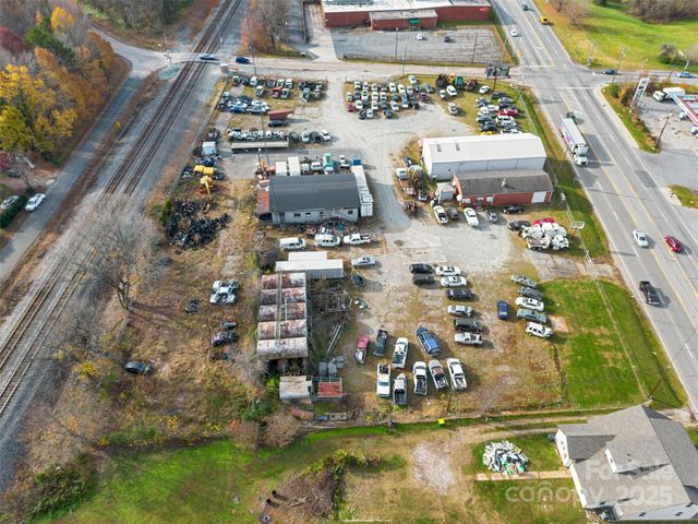 2333 S Main Street, Salisbury, NC 28147