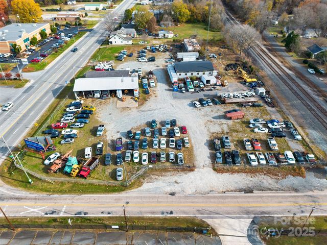 2333 S Main Street, Salisbury, NC 28147