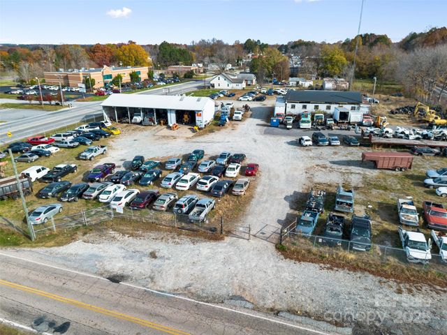 2333 S Main Street, Salisbury, NC 28147