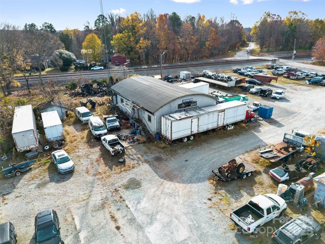 2333 S Main Street, Salisbury, NC 28147