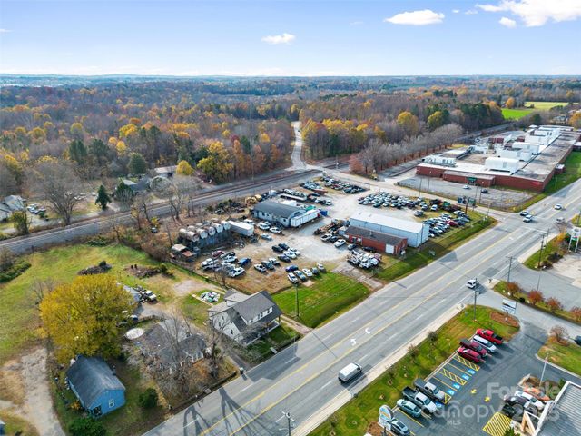 2333 S Main Street, Salisbury, NC 28147