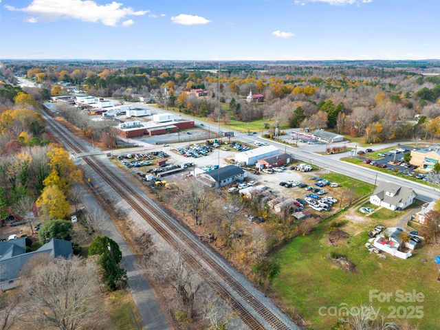 2333 S Main Street, Salisbury, NC 28147