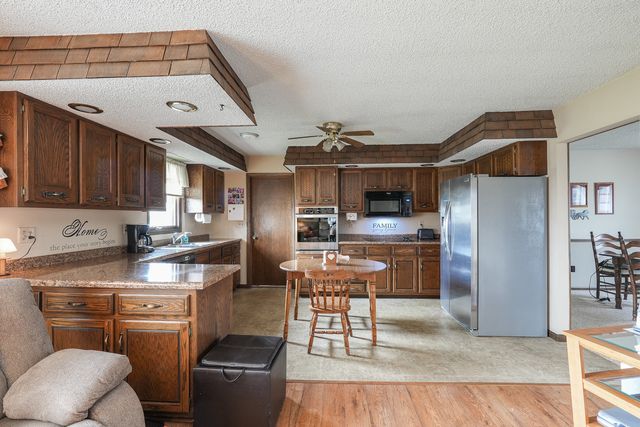 4906 W Hilltop Drive, Kankakee, IL 60901