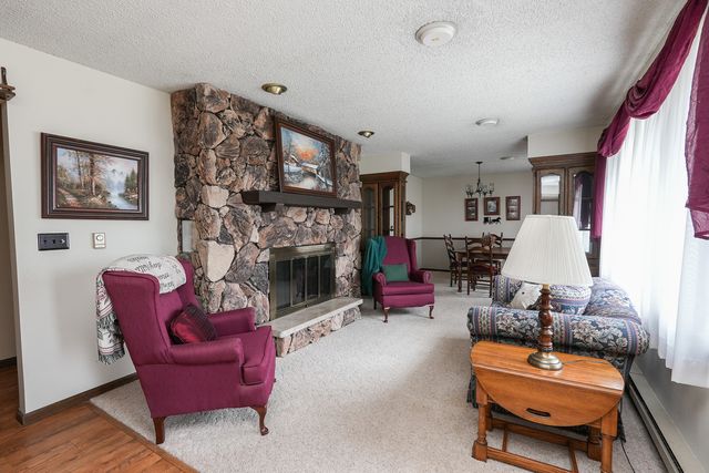 4906 W Hilltop Drive, Kankakee, IL 60901