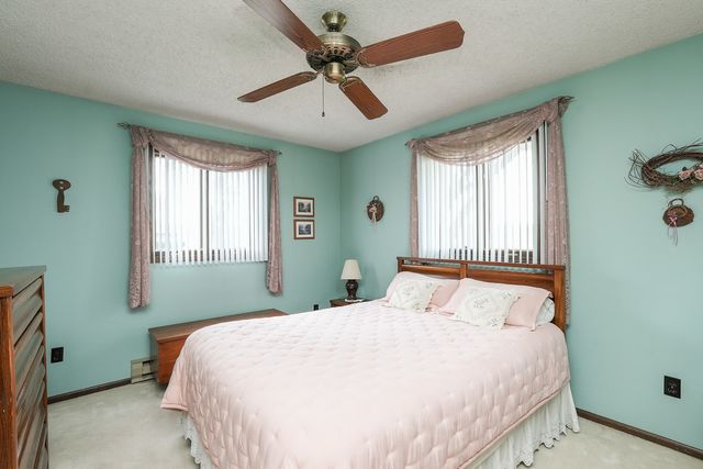 4906 W Hilltop Drive, Kankakee, IL 60901