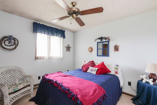 4906 W Hilltop Drive, Kankakee, IL 60901