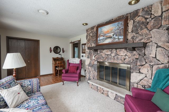 4906 W Hilltop Drive, Kankakee, IL 60901