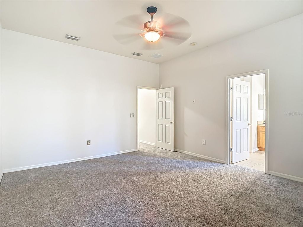 Image 26 of property listing at 7438 GUNN HIGHWAY, Tampa, FL 33625