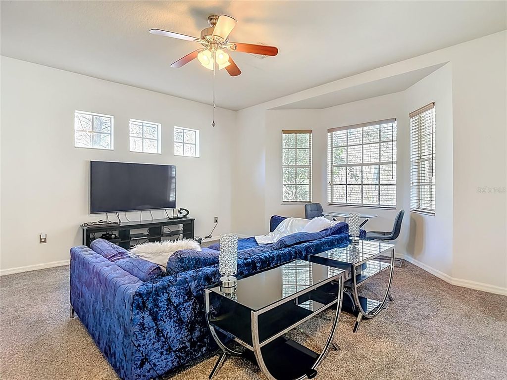 Image 8 of property listing at 7438 GUNN HIGHWAY, Tampa, FL 33625