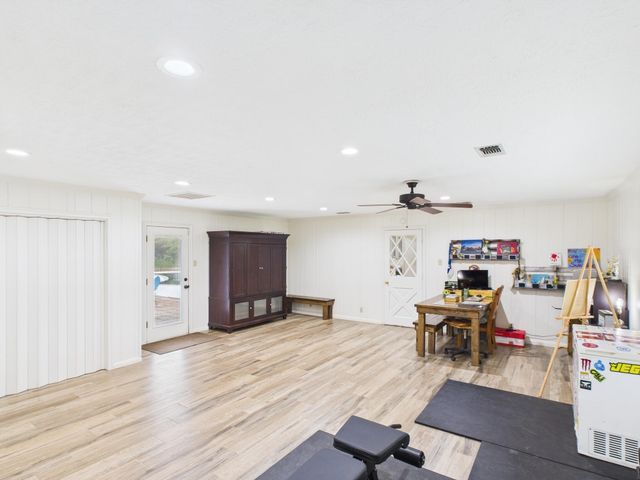 1310 Golden Bear Lane, Kingwood, TX 77339