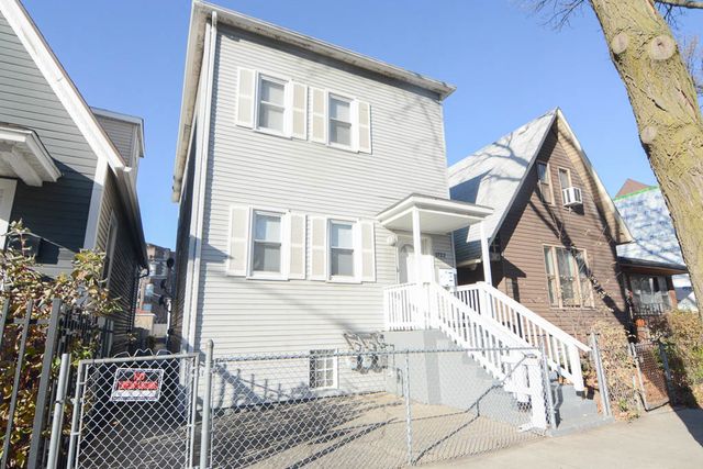 1722 N Kimball Avenue 2, Chicago, IL 60647