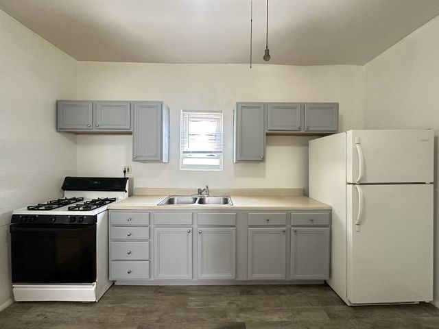1722 N Kimball Avenue 2, Chicago, IL 60647