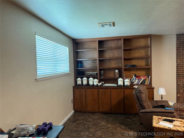 11 Jon, Healdton, OK 73438