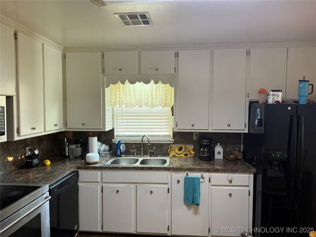 11 Jon, Healdton, OK 73438