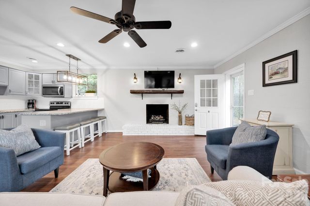 470 Lakeview Shores Loop, Mooresville, NC 28117