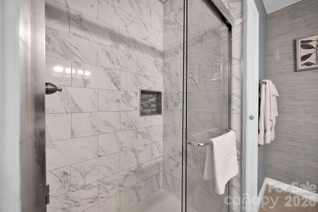 470 Lakeview Shores Loop, Mooresville, NC 28117