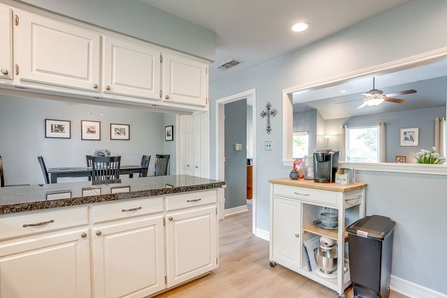 3701 Teal Lane, Bedford, TX 76021