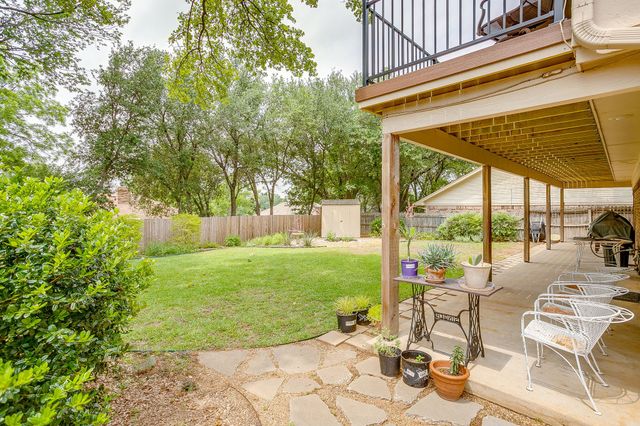 3701 Teal Lane, Bedford, TX 76021
