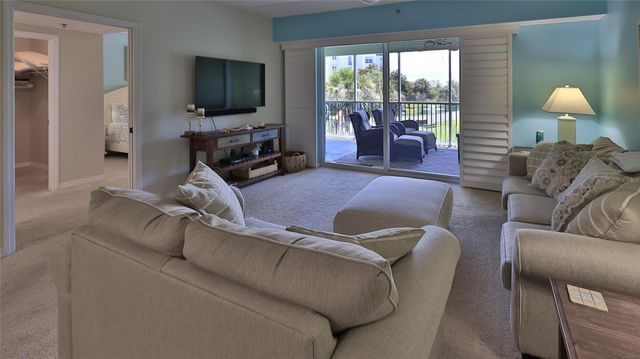 5300 S ATLANTIC AVENUE 15-202, New Smyrna Beach, FL 32169