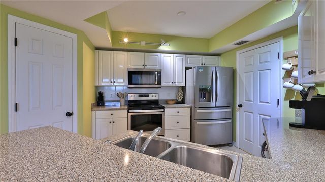 5300 S ATLANTIC AVENUE 15-202, New Smyrna Beach, FL 32169